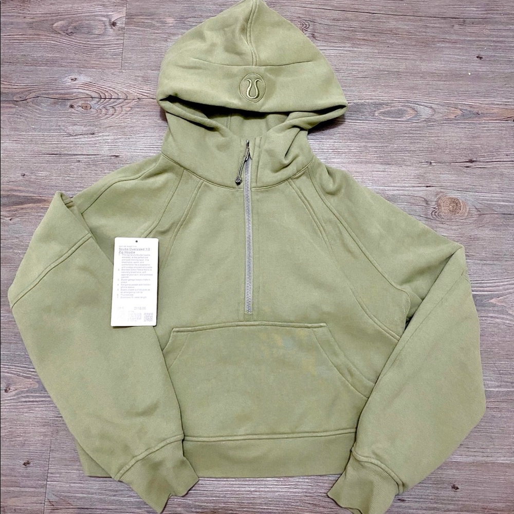 Lululemon Scuba Half Zip